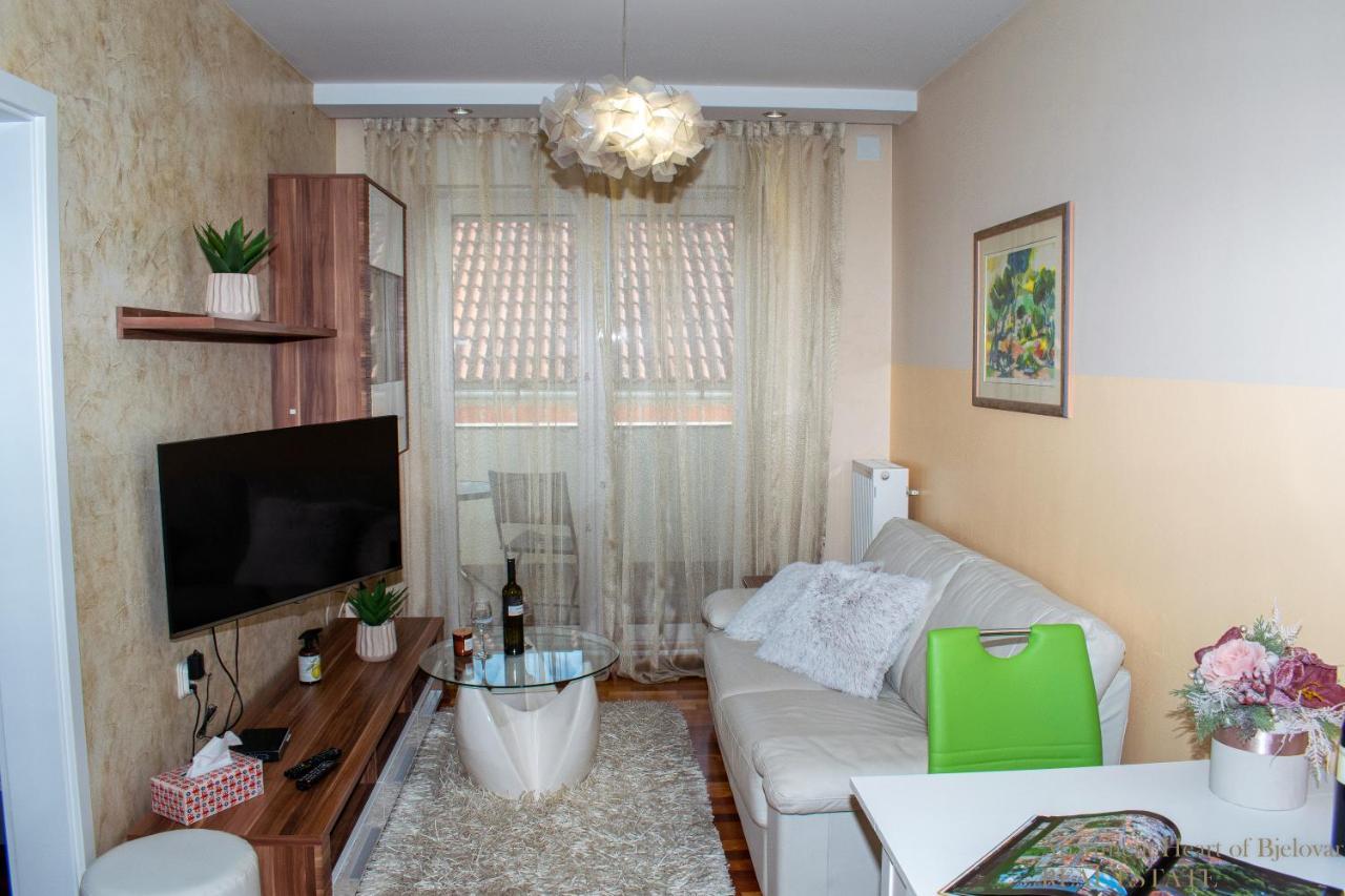 Apartment Heart Of Bjelovar Esterno foto